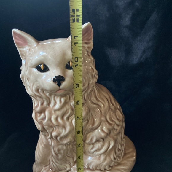 Ceramic Cat - Picture 5 of 9